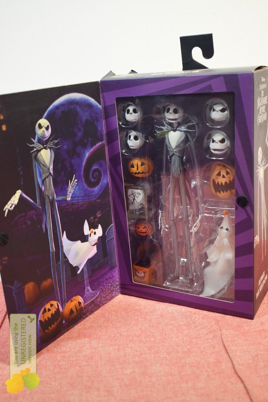 NECA Nightmare Before Christmas Ultimate Jack Skellington 7" Figure (Pack Wear)